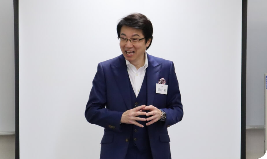 資料請求 ファーストビュー